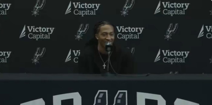 44号秀布朗：刚到马刺就看到邓肯和吉诺比利在球馆