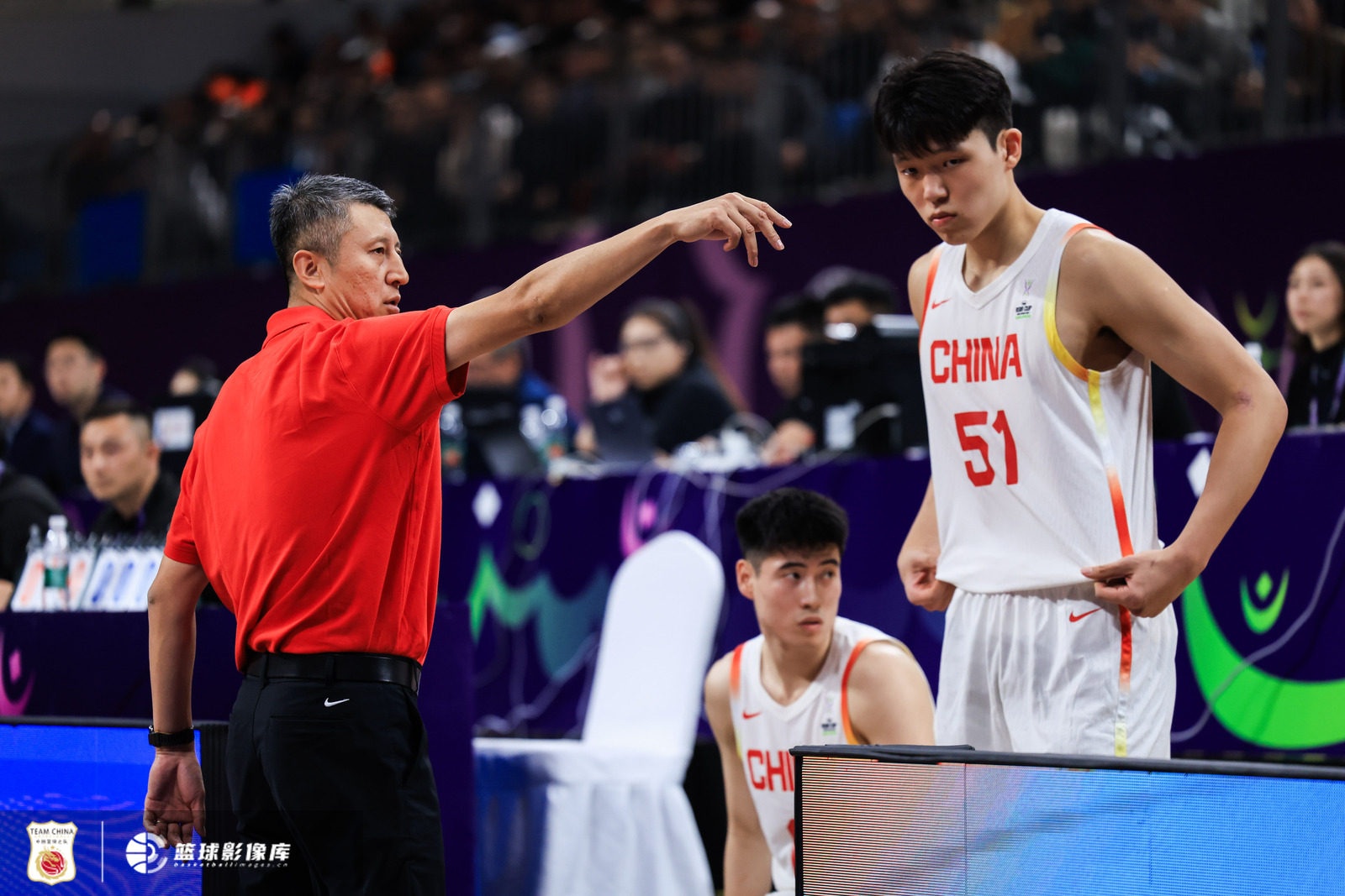 殳海:国家队来不及为杨瀚森设计高位轴体系 建议多打挡拆
