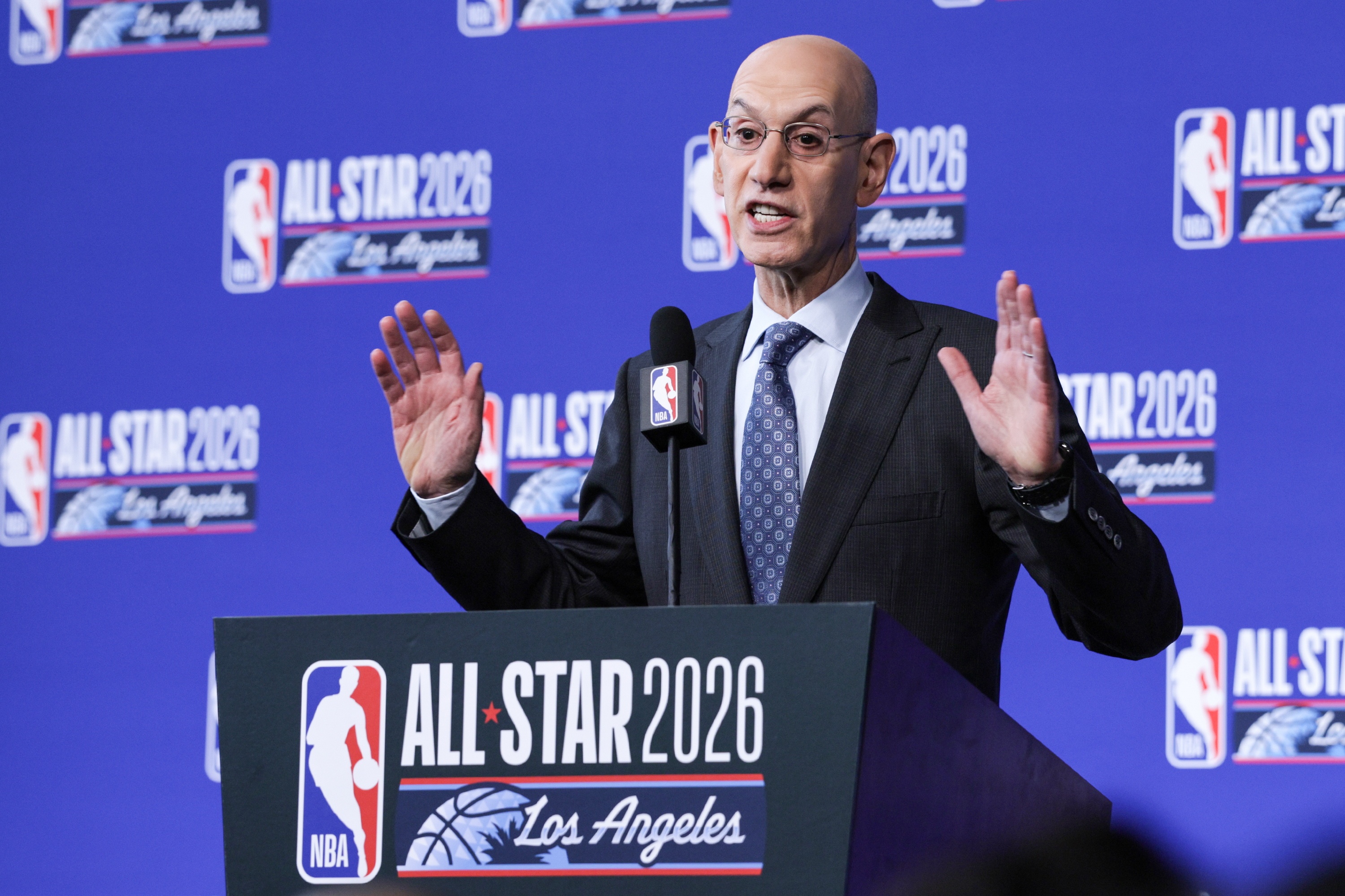 Windhorst:詹姆斯加盟76人并非受萧华言论影响 团队曾因催促不悦