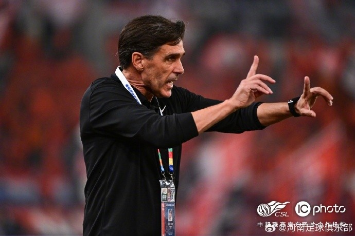 纳萨里奥传射 马亚头槌 河南客场2-1力克山东