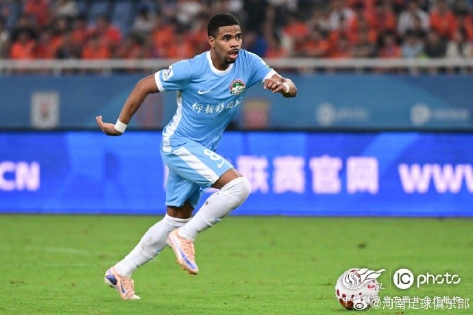纳萨里奥传射 马亚头槌 河南客场2-1力克山东