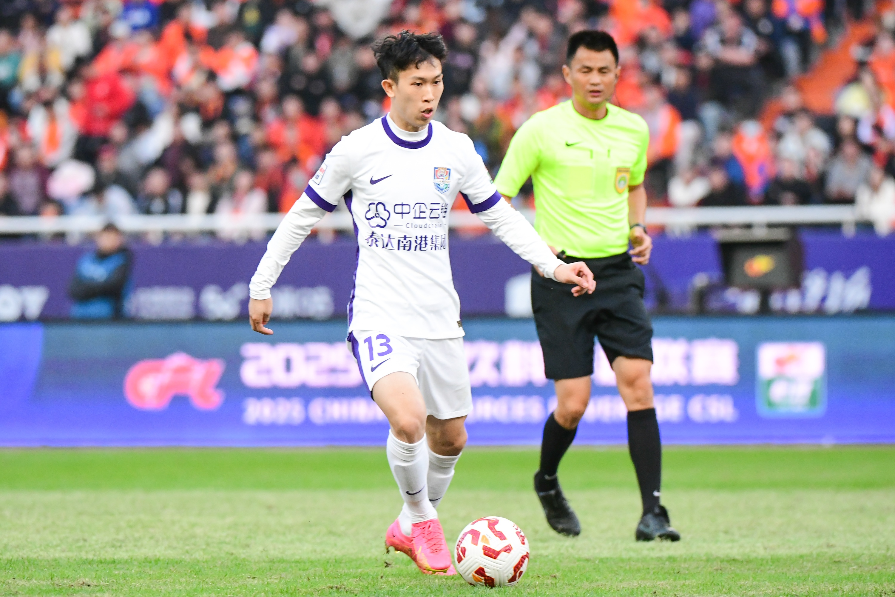 津门虎夏窗拒放李永佳:于根伟明确表态“舍不得” 津门虎夏窗拒放李永佳:于根伟明确表态“舍不得”