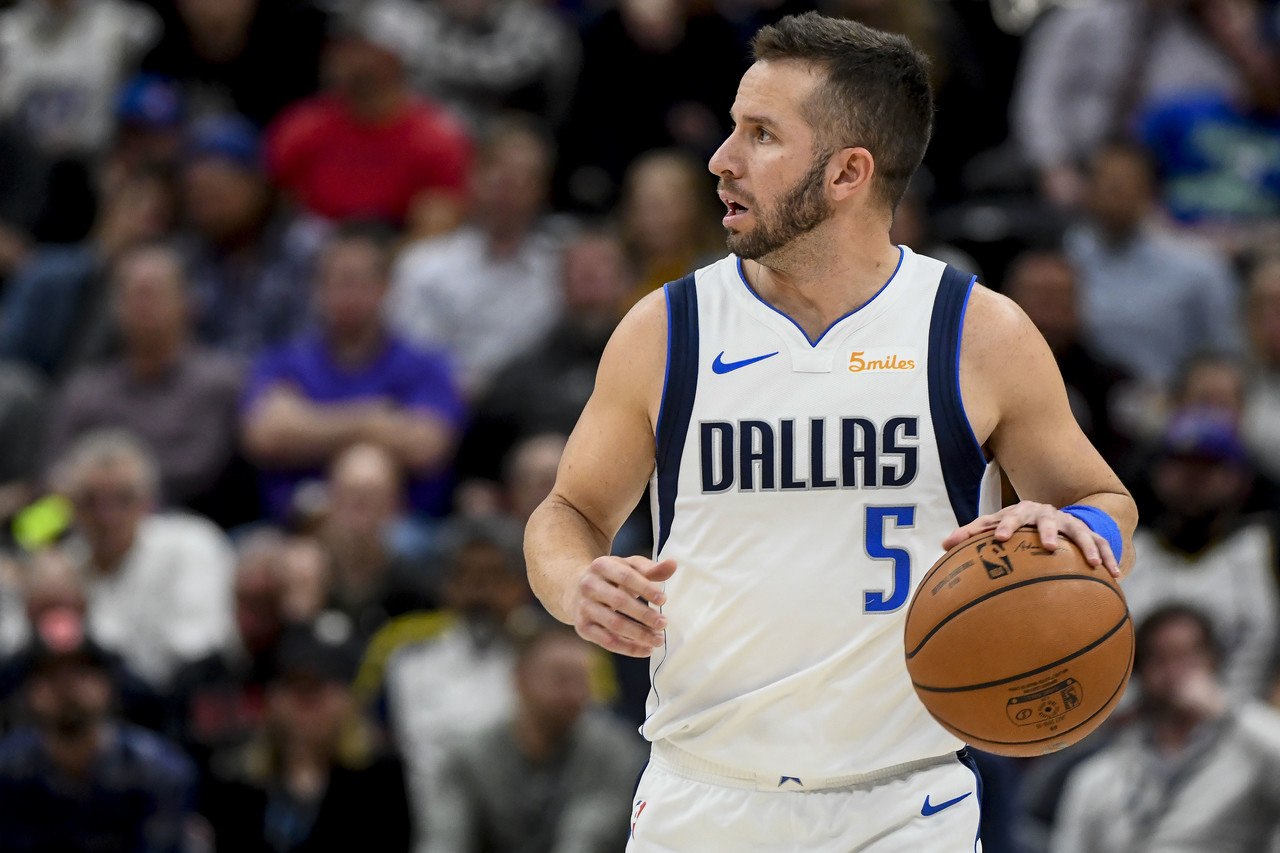 HoopsHype80大国际球员榜单引争议：文班第50，约基奇仅第4，奥拉朱旺登顶