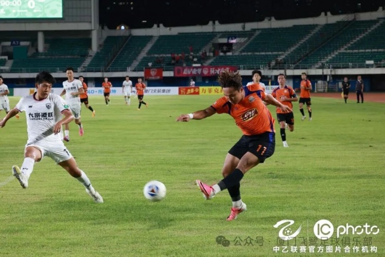 中乙第20轮:厦门飞鹭0-0广州蒲公英 近10轮仅1胜 中乙第20轮:厦门飞鹭0-0广州蒲公英 近10轮仅1胜