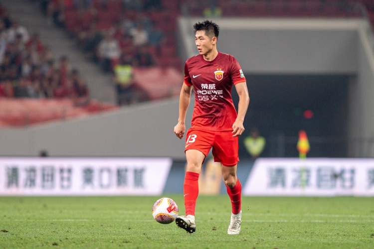 海港3-2客胜重庆 魏震:点球无压力 目标不止保级 海港3-2客胜重庆 魏震:点球无压力 目标不止保级