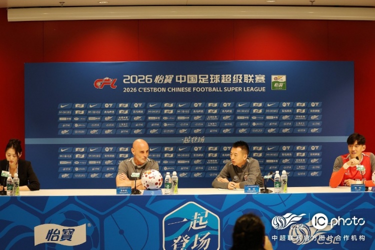 穆斯卡特:对于刚刚伤愈回归的球员,我们正全力帮助他们逐步恢复 穆斯卡特:对于刚刚伤愈回归的球员,我们正全力帮助他们逐步恢复